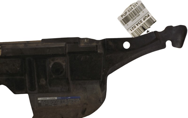 22640207 1995-2005 Chevrolet Cavalier Radiator Support Air Deflector Used OEM 16531592