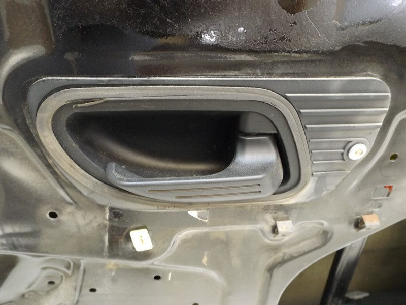 5L5Z1020124A  2003-2005 Ford Ranger Front Right Door Shell Used OEM 5L5Z1020124A Ebony