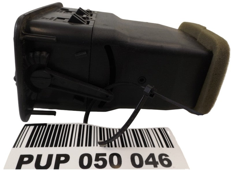 15169323 1999-2006 GMC Sierra 1500 Dashboard Air Vent Used OEM 15717356