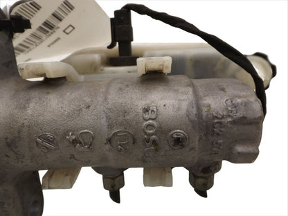 84279343 2009-2012 Chevrolet Traverse 3.6L Brake Master Cylinder Used 84279343 OEM