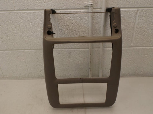 10405160 1998-2005 Oldsmobile Silhouette Radio Bezel Used OEM 10431826