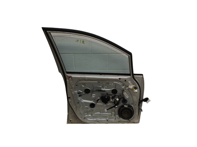 770031D010 2007-2012 Kia Rondo Drivers FL Exterior Door Assembly Used OEM 760031D010
