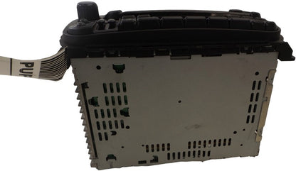 56043286AF 2001-2007 Chrysler Town &amp; Country Radio Unit Used OEM 05064042