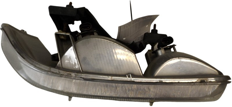 16526133 1999-2006 Chevrolet Silverado 1500 Headlight Assembly Used OEM 16524537