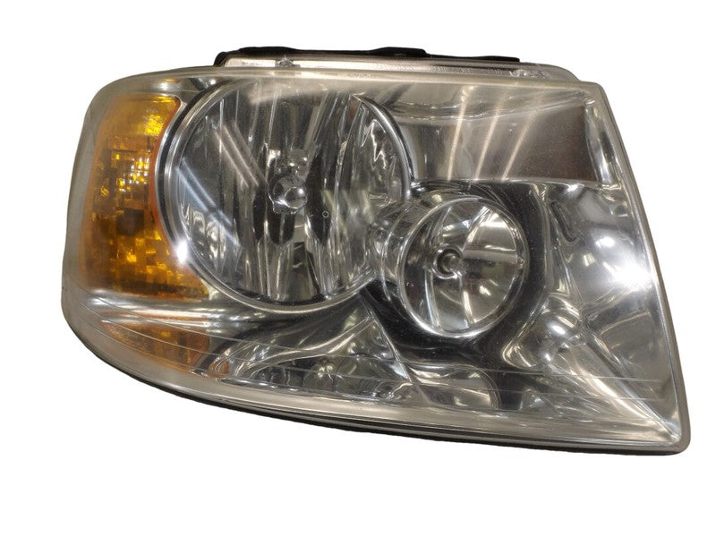 6L1Z13008AA 2003-2006 Ford Expedition Passenger FR Headlight Used OEM 4L1413005A