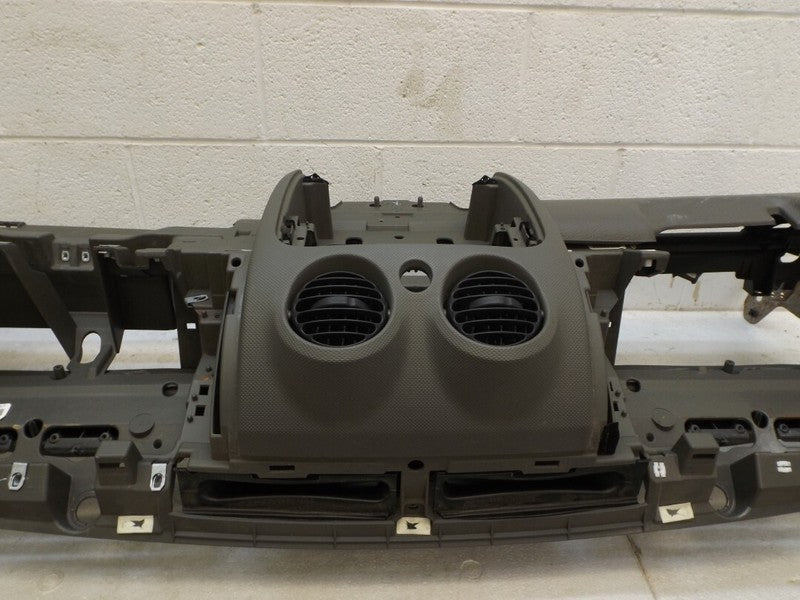 5JX85WL8AC 2002-2007 Jeep Liberty Dashboard Panel Assembly Used OEM 5JX85WL8AC