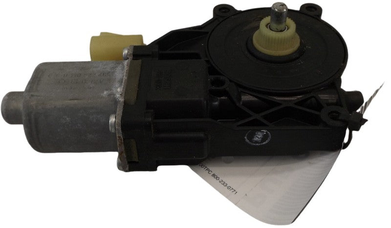 20838924 2010-2017 Chevrolet Equinox Driver Front Left Window Motor Used OEM 0130822465