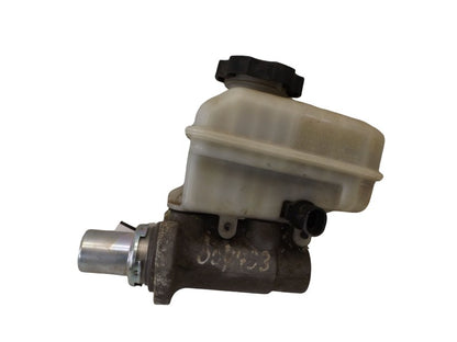 22796285 2009-2011 Chevrolet Impala Brake Master Cylinder 3.5L Used 22796285 OEM