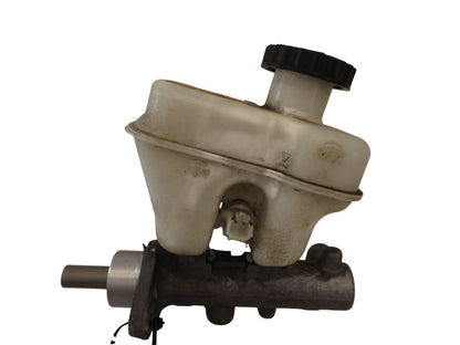 9L8Z2140C 2009-2012 Ford Escape Brake Master Cylinder 2.5L Used 9L8Z2140C OEM