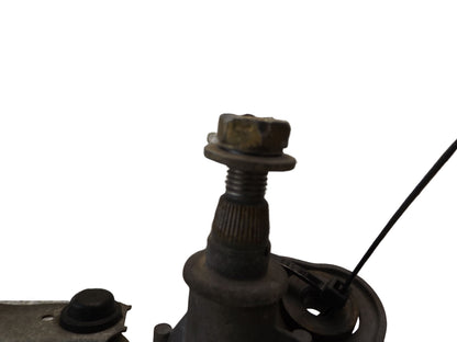 4F1Z17566BA 1996-2007 Ford Taurus Windshield Wiper Linkage, Motor Used 4F1Z17566BA OEM