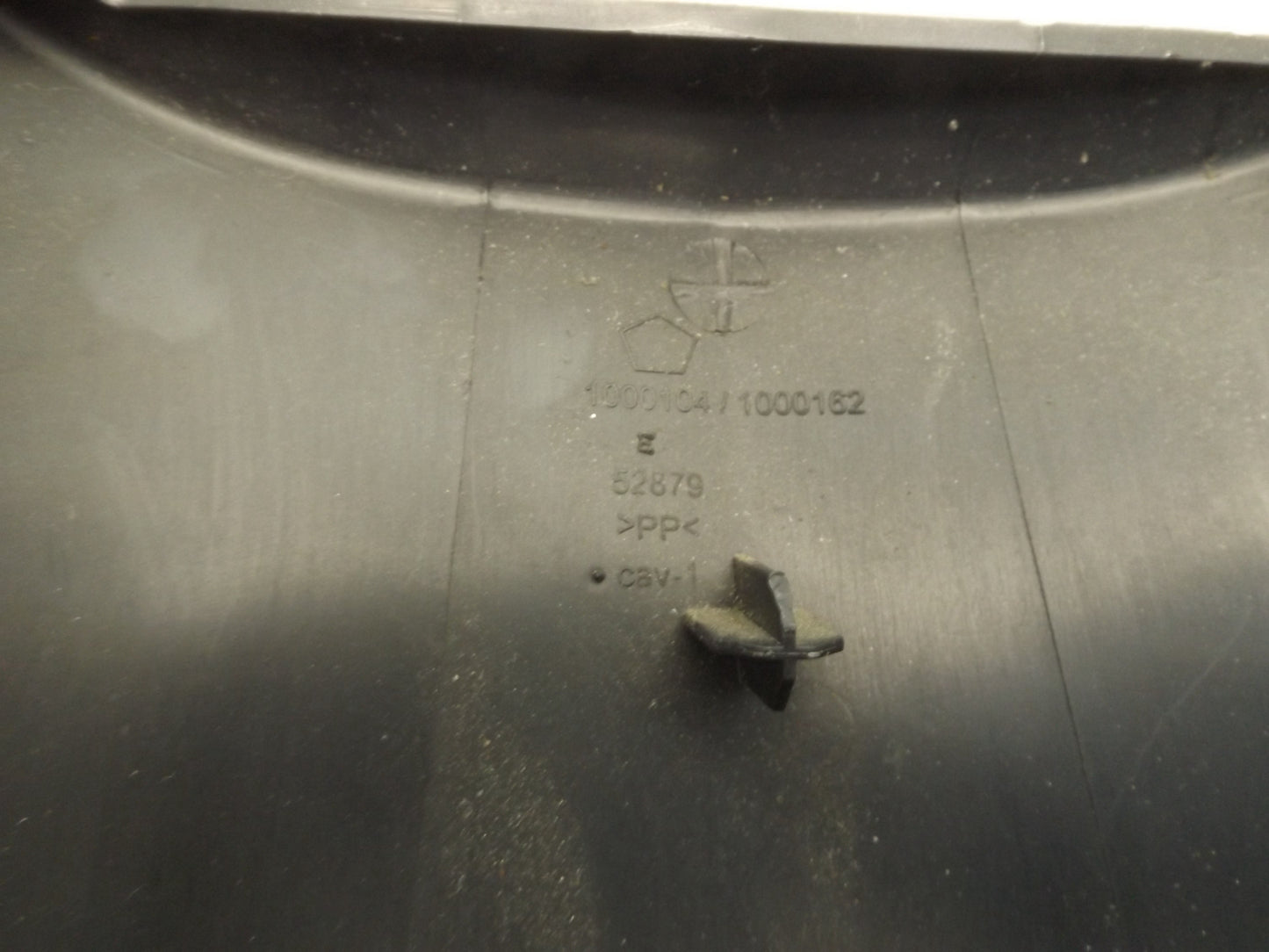 1000104 2010 Chrysler Sebring Center Console Rear Trim Piece Used 1000104 OEM