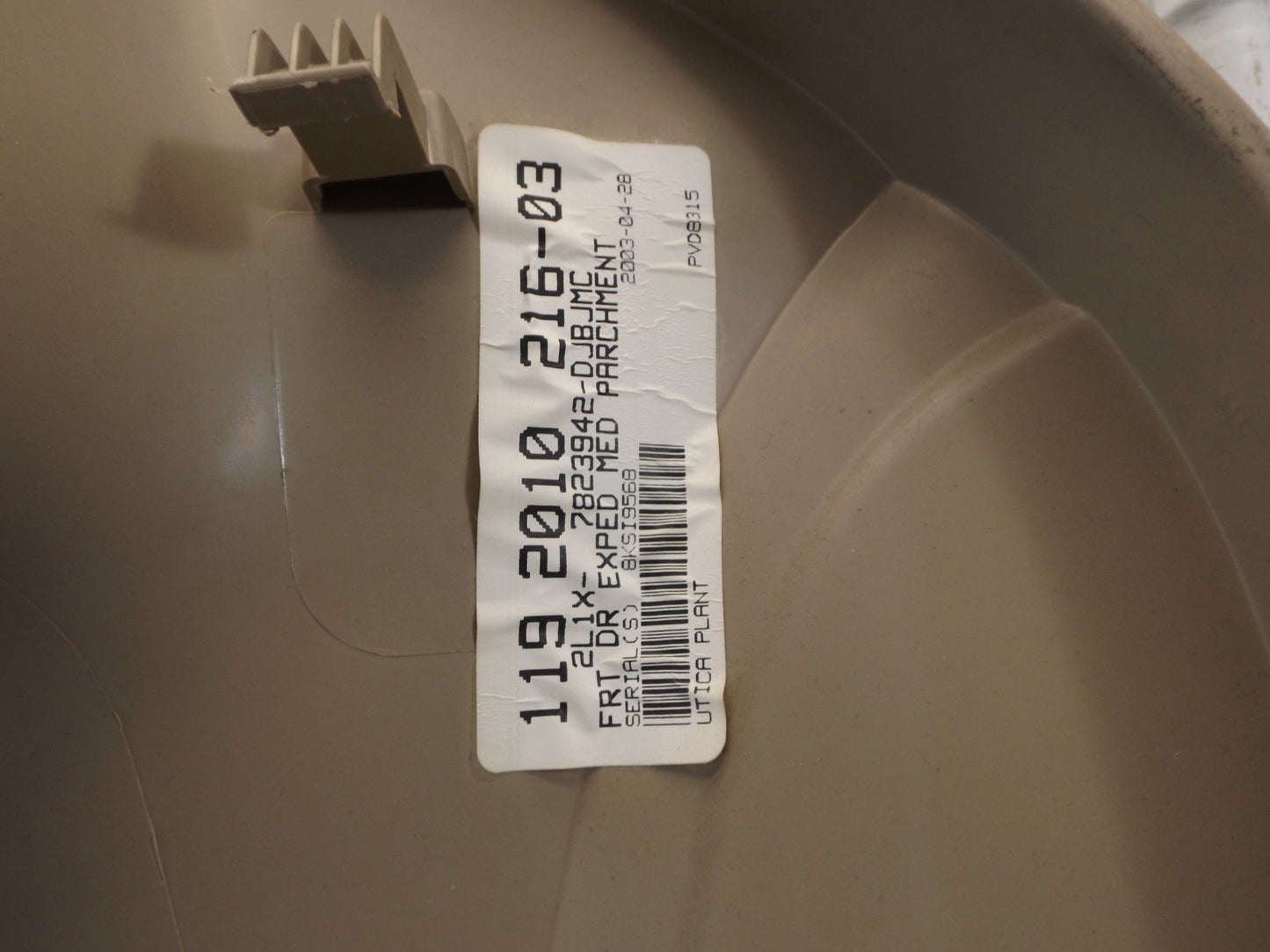 5L1Z7823942AAA 2003-2006 Ford Expedition FR Door Interior Trim Panel Used 5L1Z7823942AAA OEM