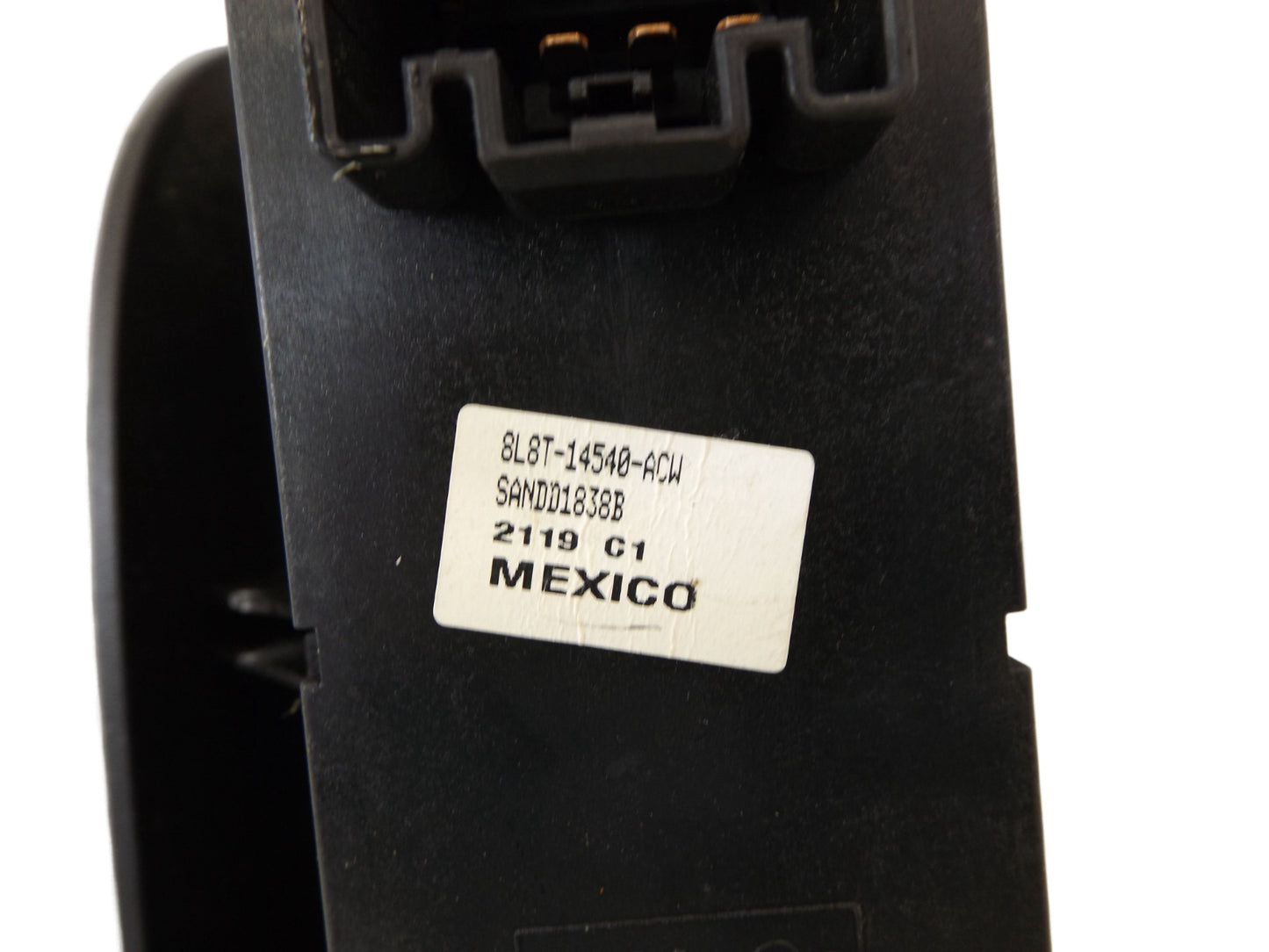 8L8Z14529AC 2008-2011 Ford Focus Sedan Driver FL Door Window Switch Used 8L8Z14529AC OEM