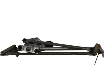 4F1Z17566BA 1996-2007 Ford Taurus Windshield Wiper Linkage, Motor Used 4F1Z17566BA OEM