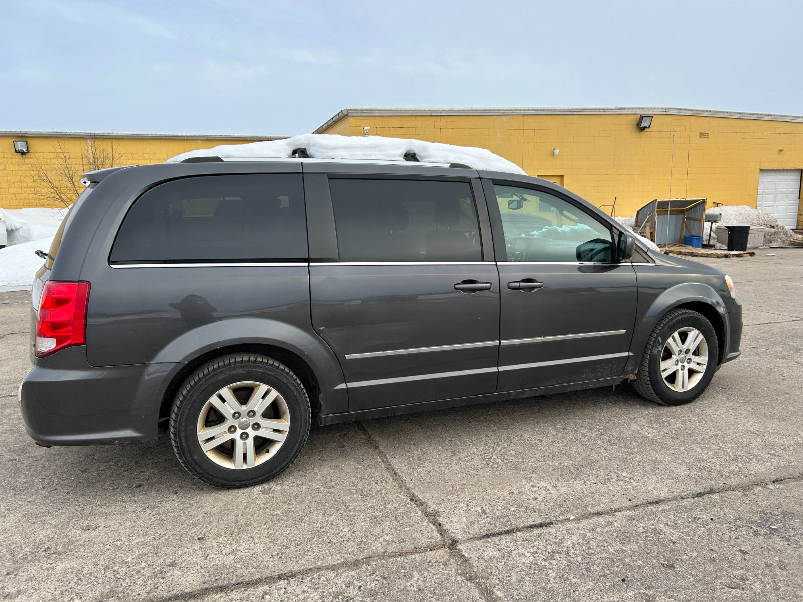 1PG66BD1AB 2015-2018 Dodge Grand Caravan RR Sliding Door Trim Panel Used 1PG66BD1AB OEM
