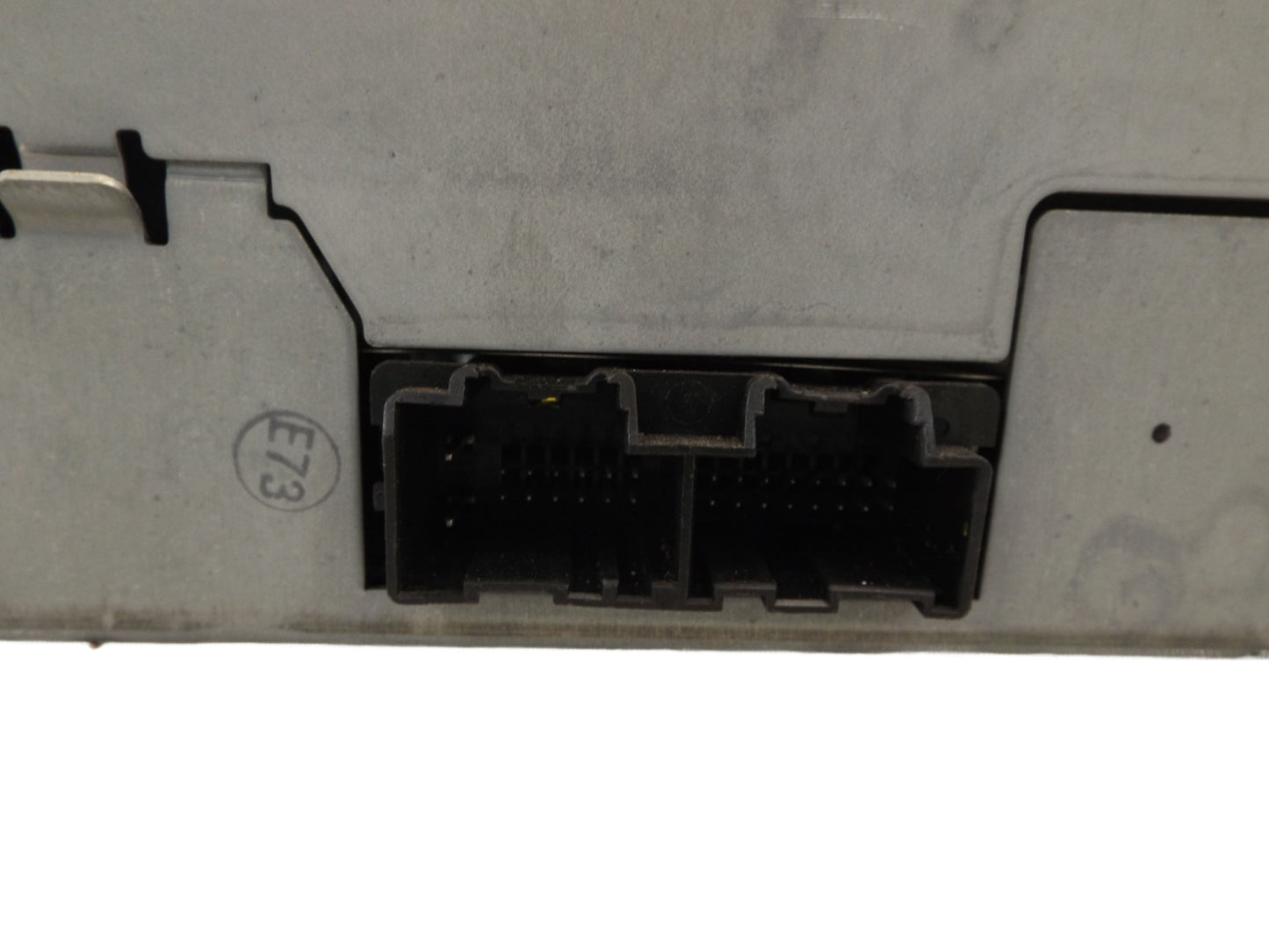 25941919 2007-2013 Chevrolet Silverado 1500 Radio Control Unit Used 25941919 OEM