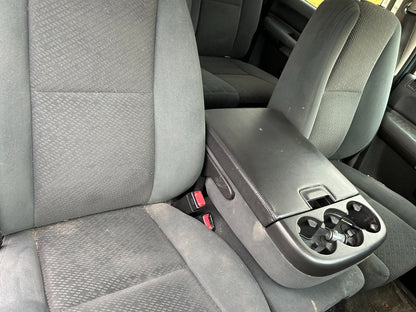 15904438 2008-2012 Chevrolet Silverado 1500 Driver FL Kick Panel Trim Used 15904432 OEM