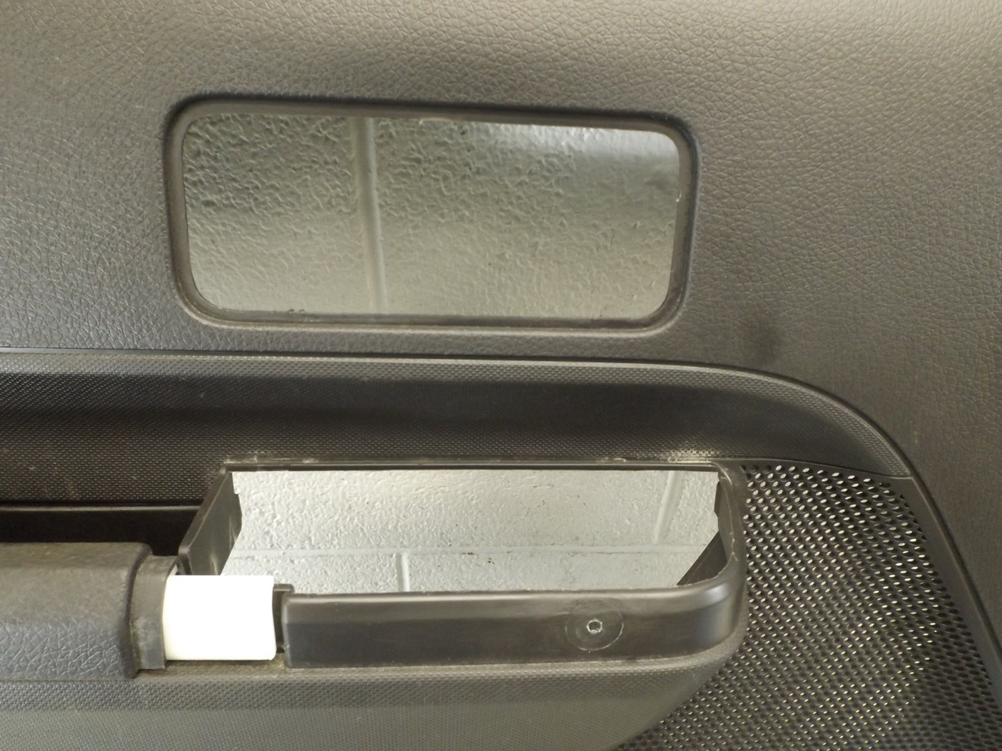 7T4Z7823943AB 2007-2010 Ford Edge Driver FL Door Interior Trim Panel Used 7T4Z7823943AB OEM