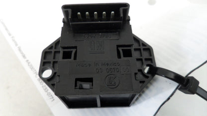 25623723 1997-2005 Buick Park Avenue Passenger Front Seat Heater Switch OEM 25623723 