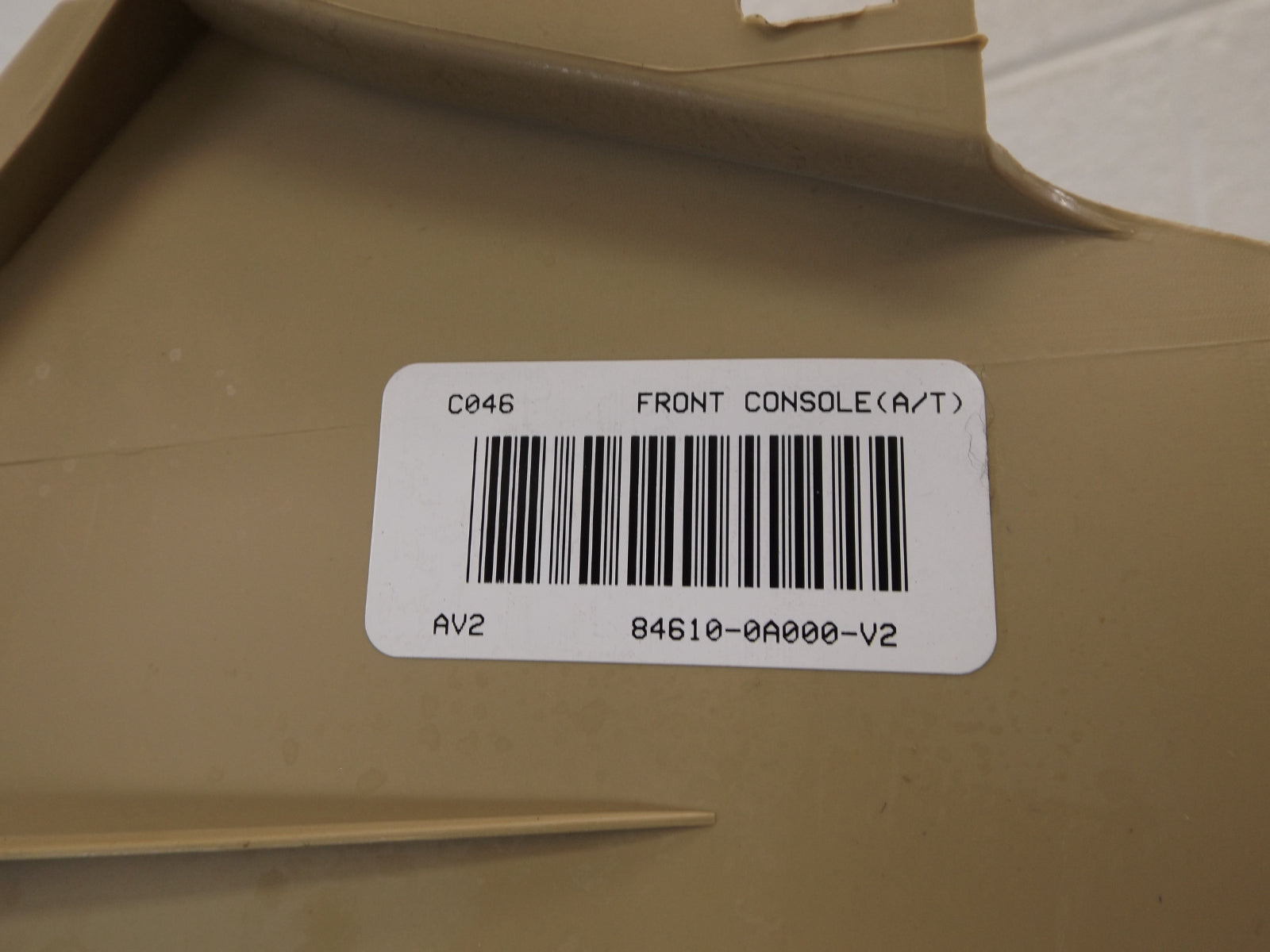 846110A000HZ 2009-2010 Hyundai Sonata Center Console Used 846110A000HZ OEM