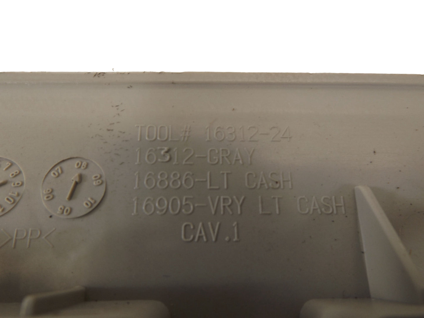 25977649 2008-2009 Chevrolet Silverado 1500 Overhead Light Used 22780471 OEM