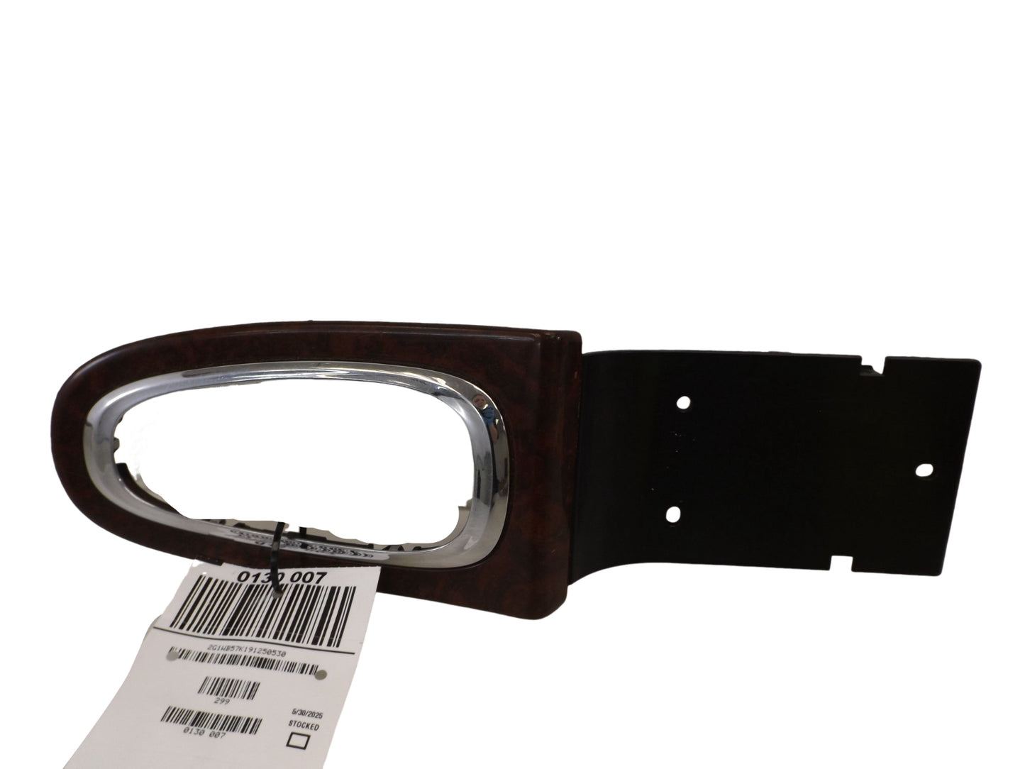 25819339 2006-2016 Chevrolet Impala Automatic Transmission Shift Cover Plate 25819339 OEM