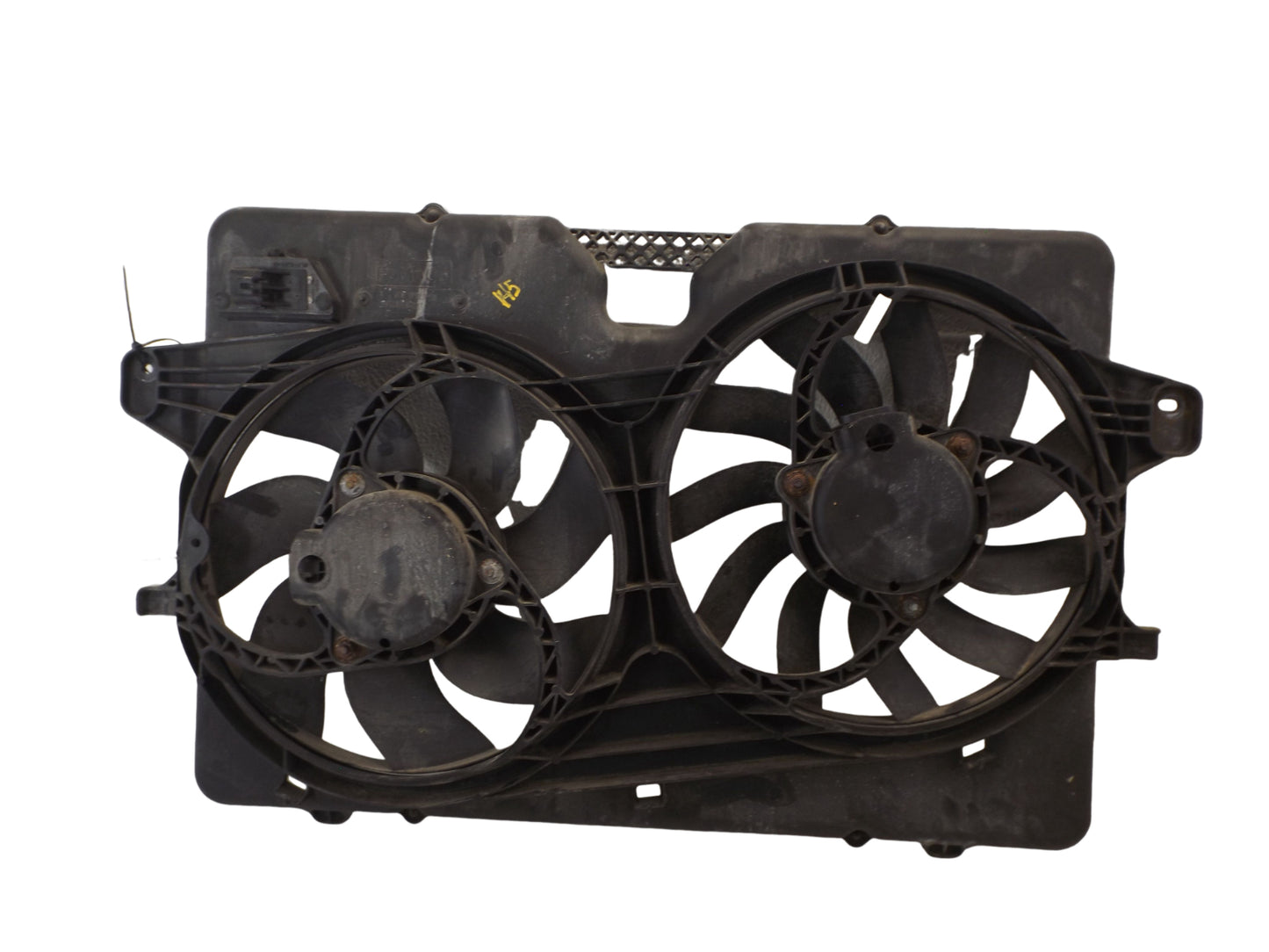 8L8Z8C607A 2008-2012 Ford Escape Engine Cooling Fan Assembly 2.5L /2.3L Used 8L8Z8C607A OEM