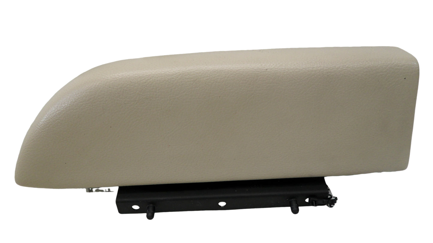 3W1Z5424140AAD 2004-2010 Lincoln Town Passenger FR Car Door Armrest Used 3W1Z5424140AAD OEM