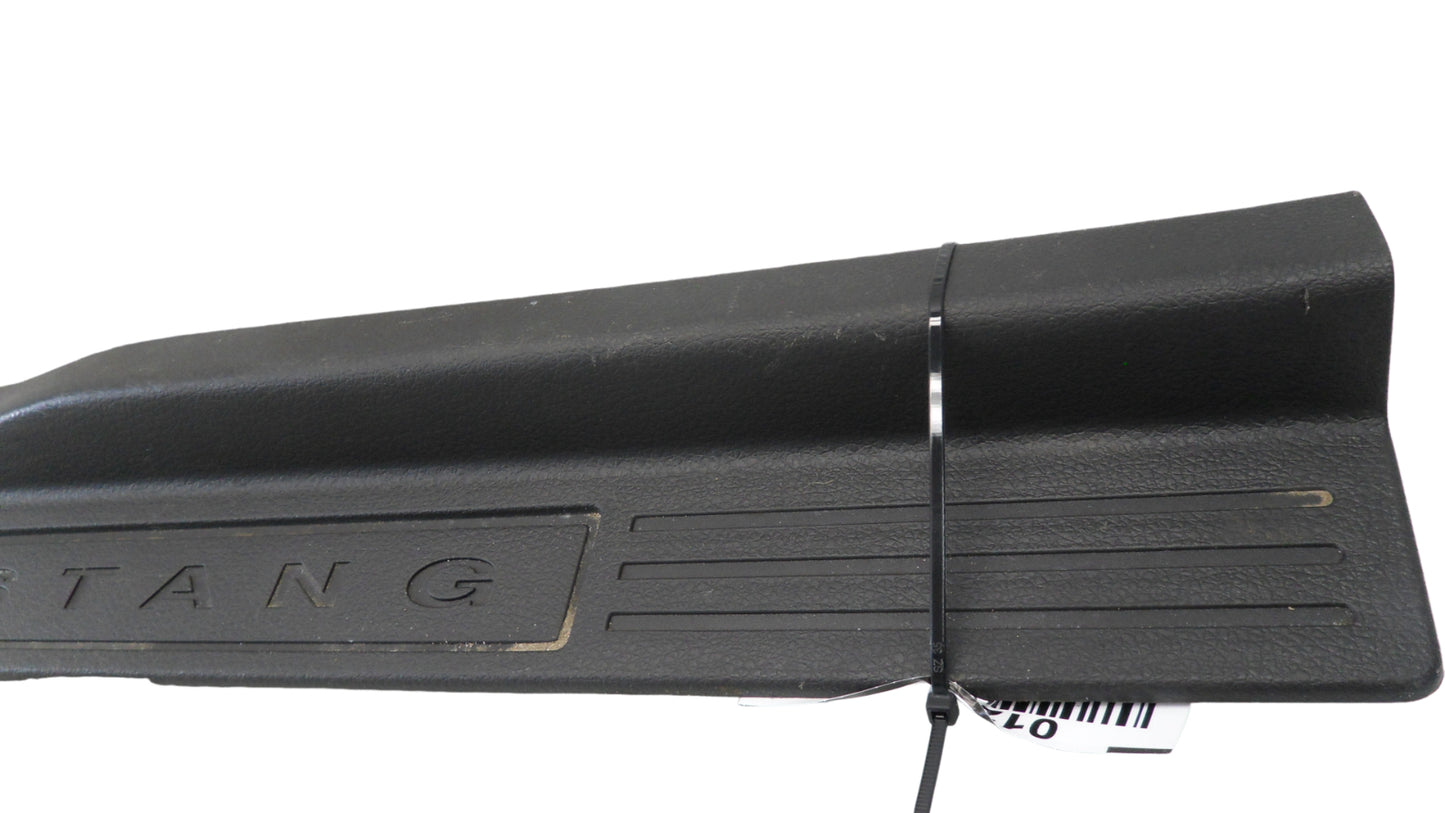 4R336313201BMW 2005-2009 Ford Mustang Driver FL Door Sill Plate Used 4R336313201BMW OEM