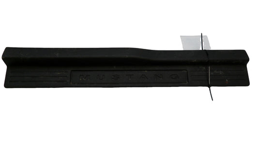 4R336313200EMW 2005-2009 Ford Mustang FR Door Trim Scuff Plate Used 4R336313200EMW OEM