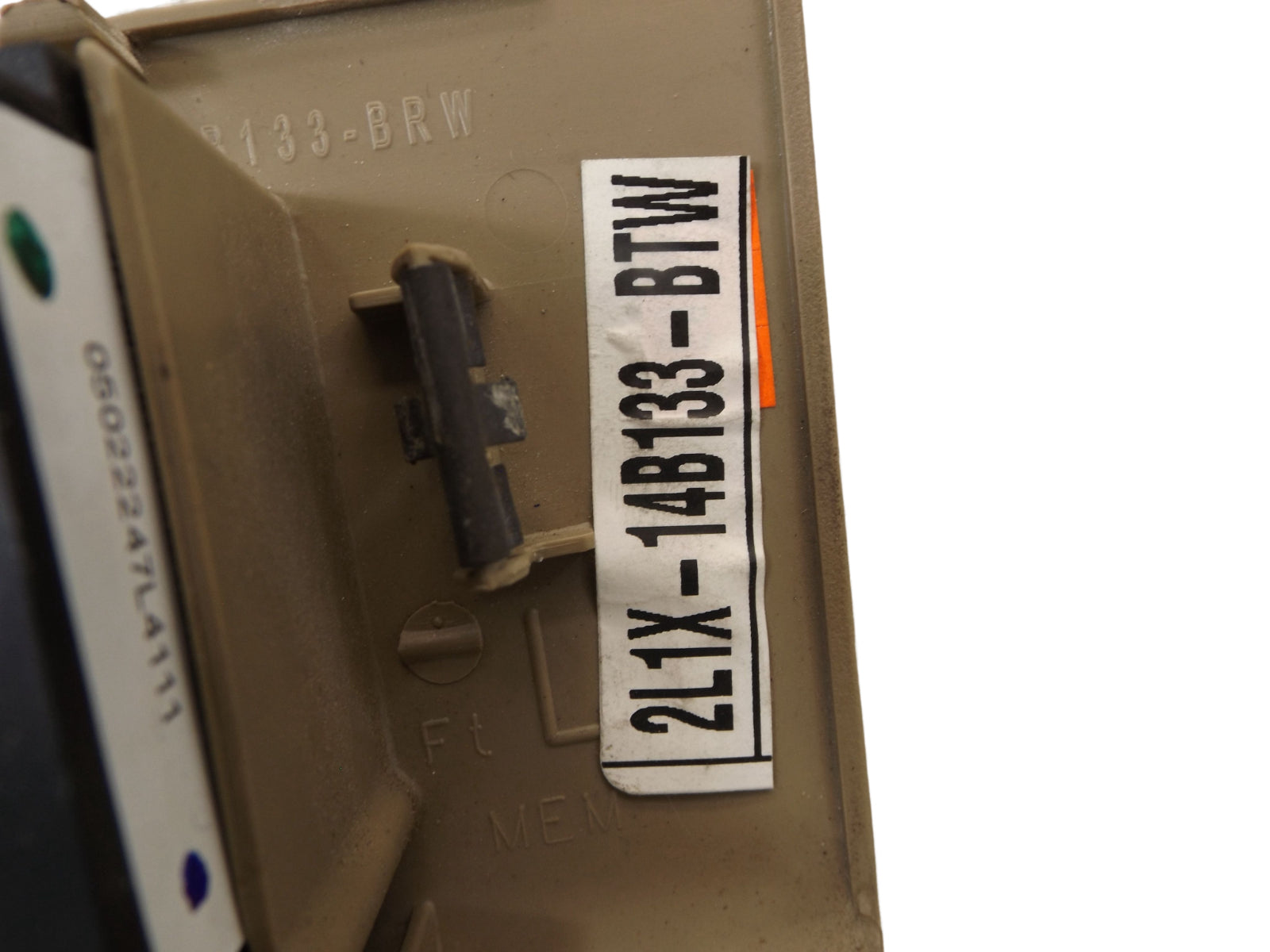 5L1Z14028AB 2003-2006 Ford Expedition Driver FL Door Window Switch, Lock Switch, Bezel