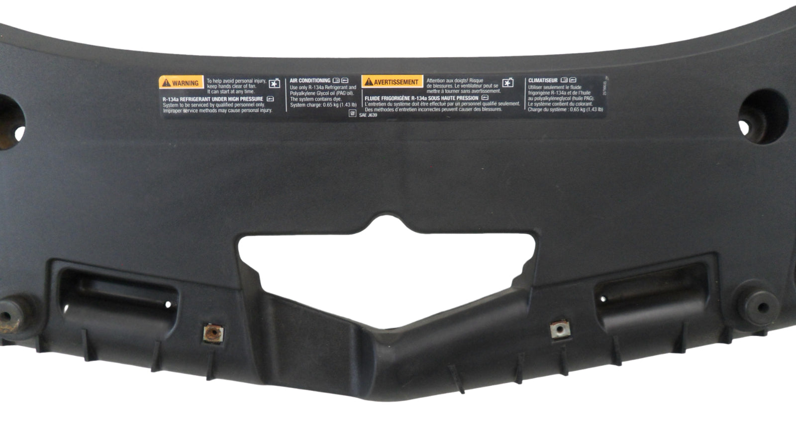 84024045 2010-2017 GMC Terrain Radiator Support Air Deflector Used 84024045 OEM