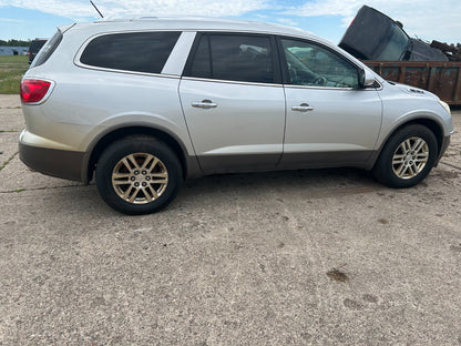 22777930 2008-2012 Buick Enclave Passenger FR Headlight (Very Hazy) HID Used 22777930 OEM