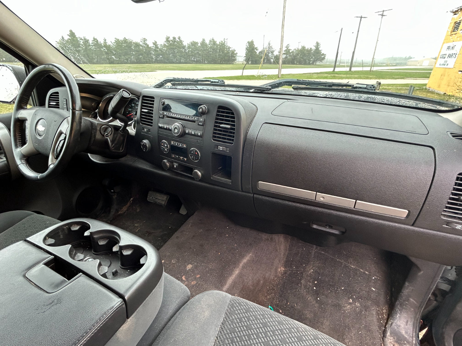 25833678 2007-2013 Chevrolet Silverado 1500 Driver FL Headlight Used 25833678 OEM
