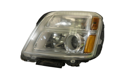 84791975 2010-2015 GMC Terrain FL Halogen Headlight Assembly (Hazing) Used 84791975 OEM
