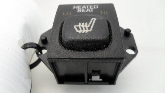 25623723 1997-2005 Buick Park Avenue Passenger Front Seat Heater Switch OEM 25623723 