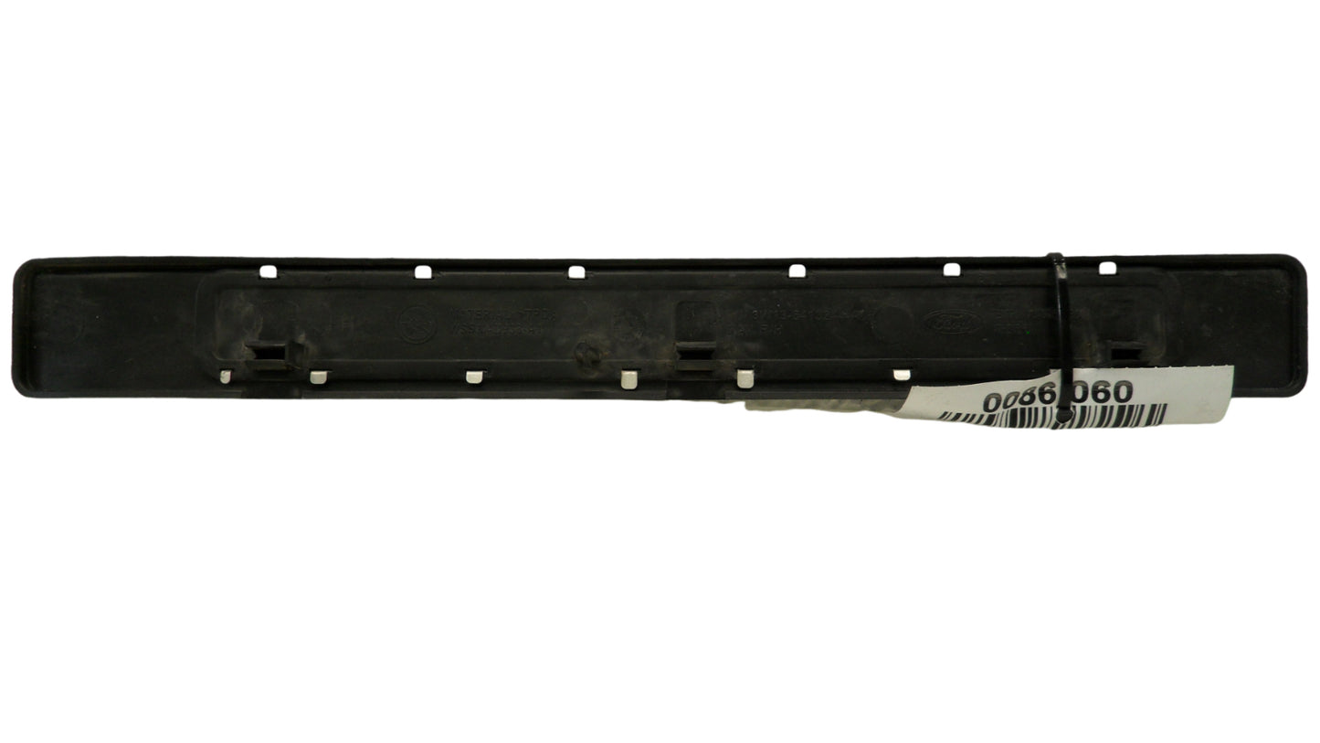 3W135413244ACW 2003-2011 Lincoln Town Car Passenger FR Door Sill Plate Used 3W1Z5413208AAB OEM