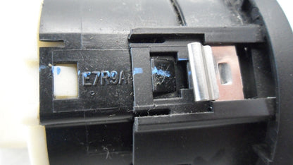 8L8T090708CFW 2008-2012 Ford Escape Headlight Switch Used 8L8T090708CFW OEM