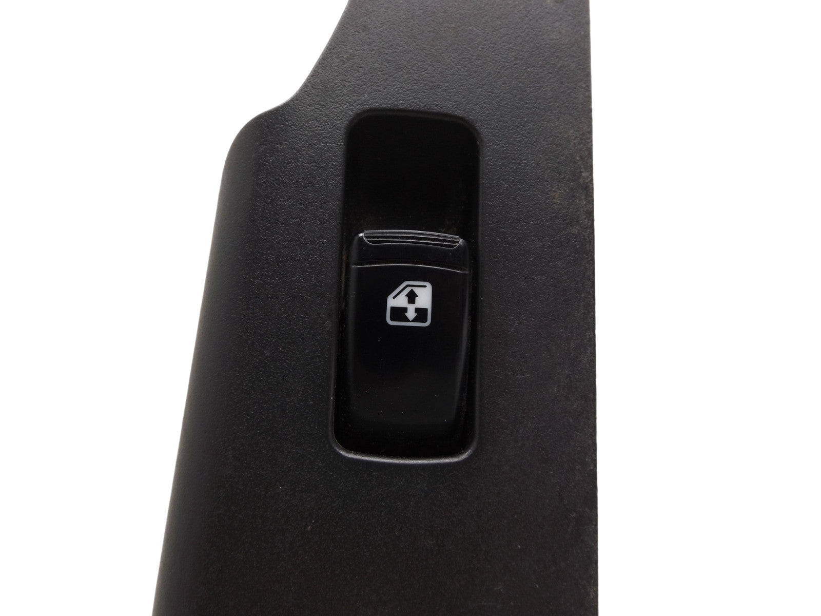 201003256 2007-2011 Chevrolet Aveo RR Door Window Switch Bezel Used 201003256 OEM