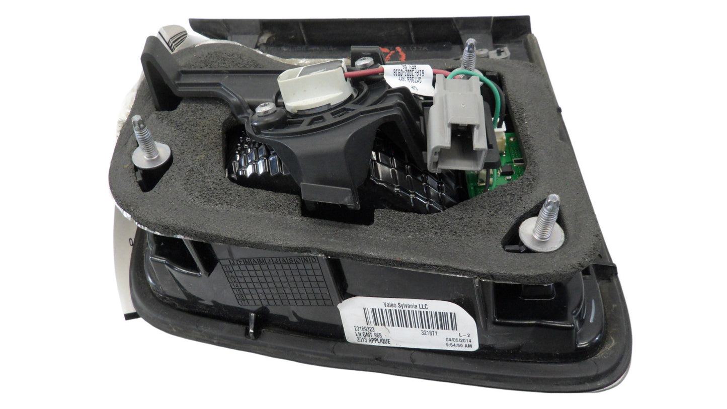 23169323 2013-2017 GMC Acadia Passenger RL Back Up Light Assembly Used 23169323 OEM