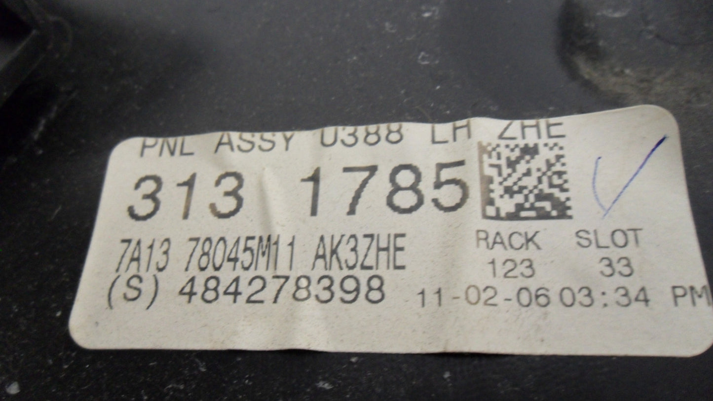 7A1Z78045A36AA 2007-2010 Lincoln MKX Lower Center Console Used 7A1Z78045A36AA OEM