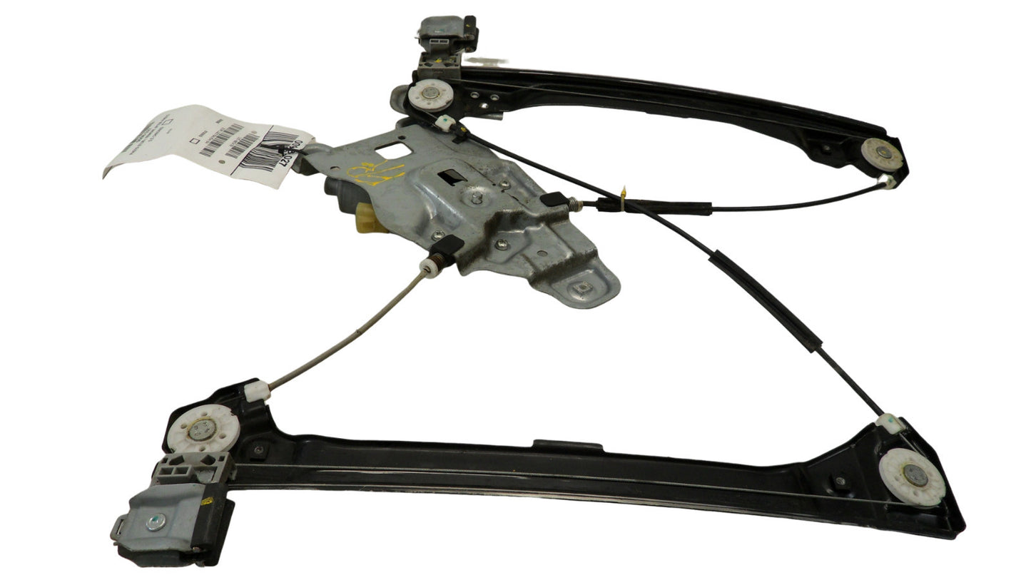 98810J3030 2010-2011 Chevrolet Equinox Passenger FR Window Regulator Used 98810J3030 OEM