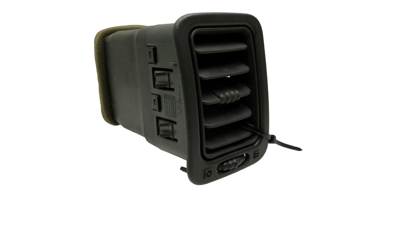 15717356 2000-2006 Chevrolet Silverado Passenger FR Dashboard Air Vent Used 15717356 OEM