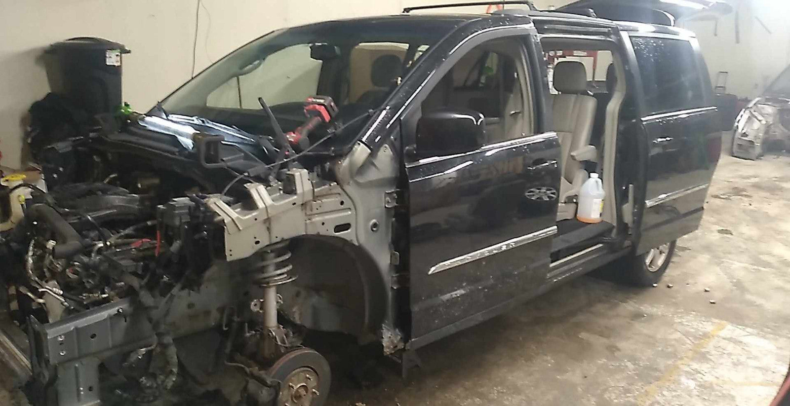 0ZR40DX9AD 2011-2016 Chrysler Town &amp; Country FR Kick Panel Trim Used 0ZR40DX9AD OEM