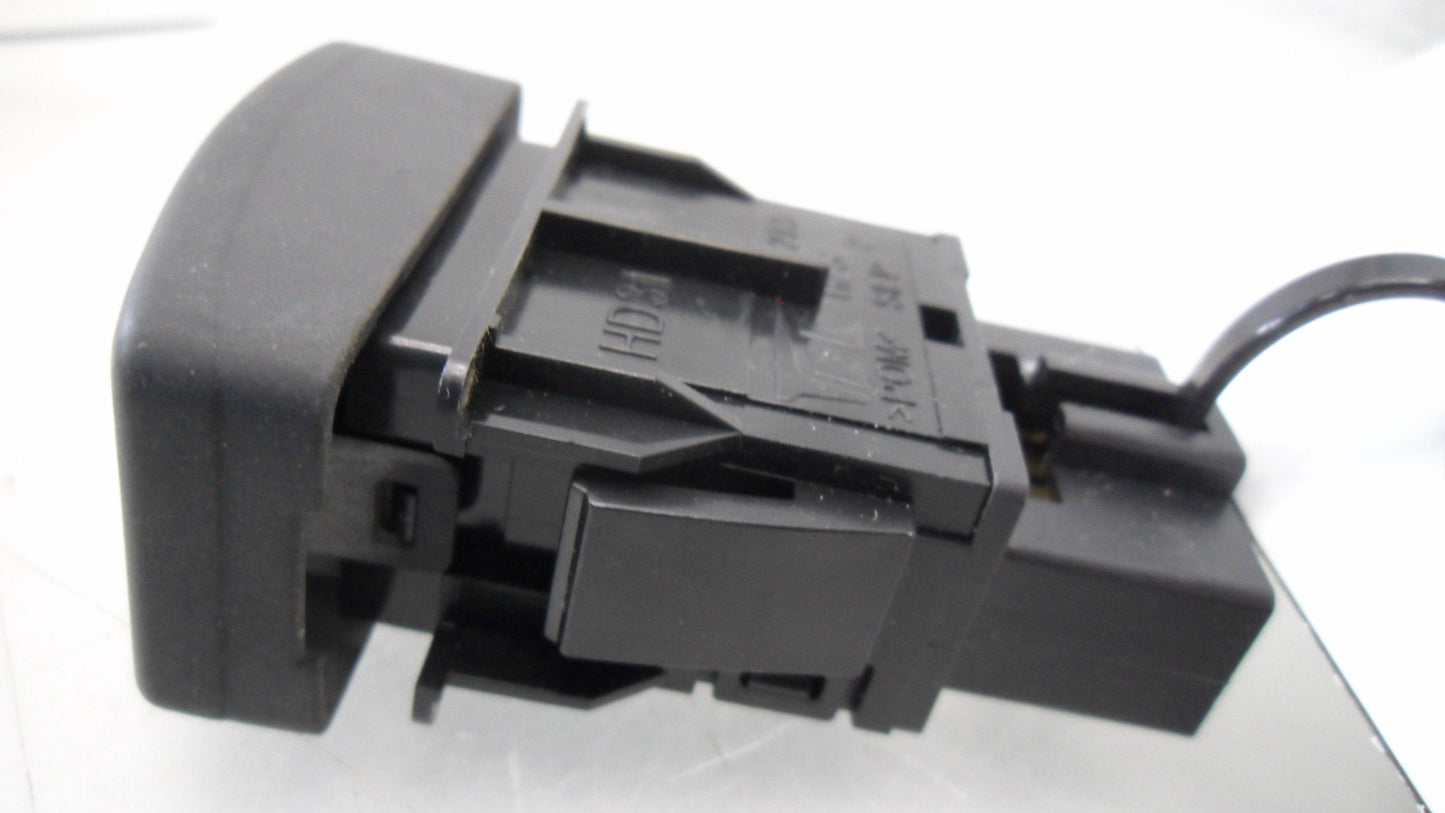 M22273HZSSEP2 2004-2006 Acura TL Traction Control Switch Used M22273HZSSEP2 OEM