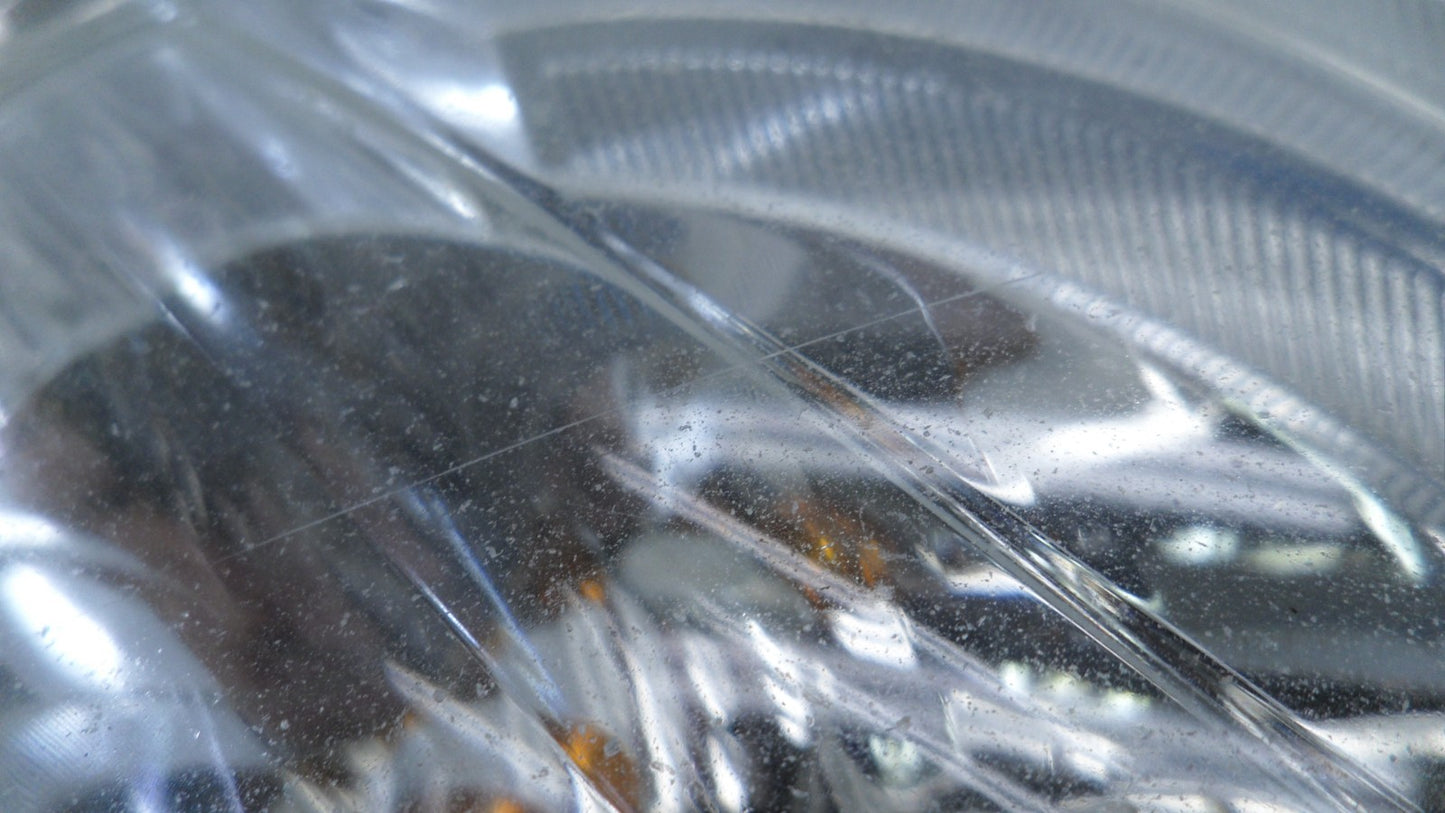 20794799 2009-2012 Chevrolet Traverse FR Turn Signal Light Assembly Used 20794799 OEM
