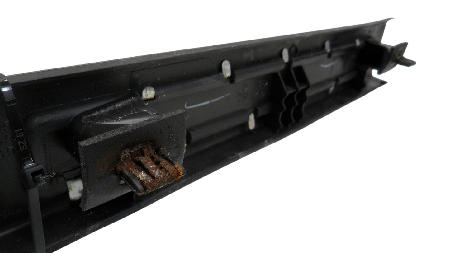 22784933 2013-2016 GMC Acadia Driver FL Sill Scuff Plate Used 22784933 OEM