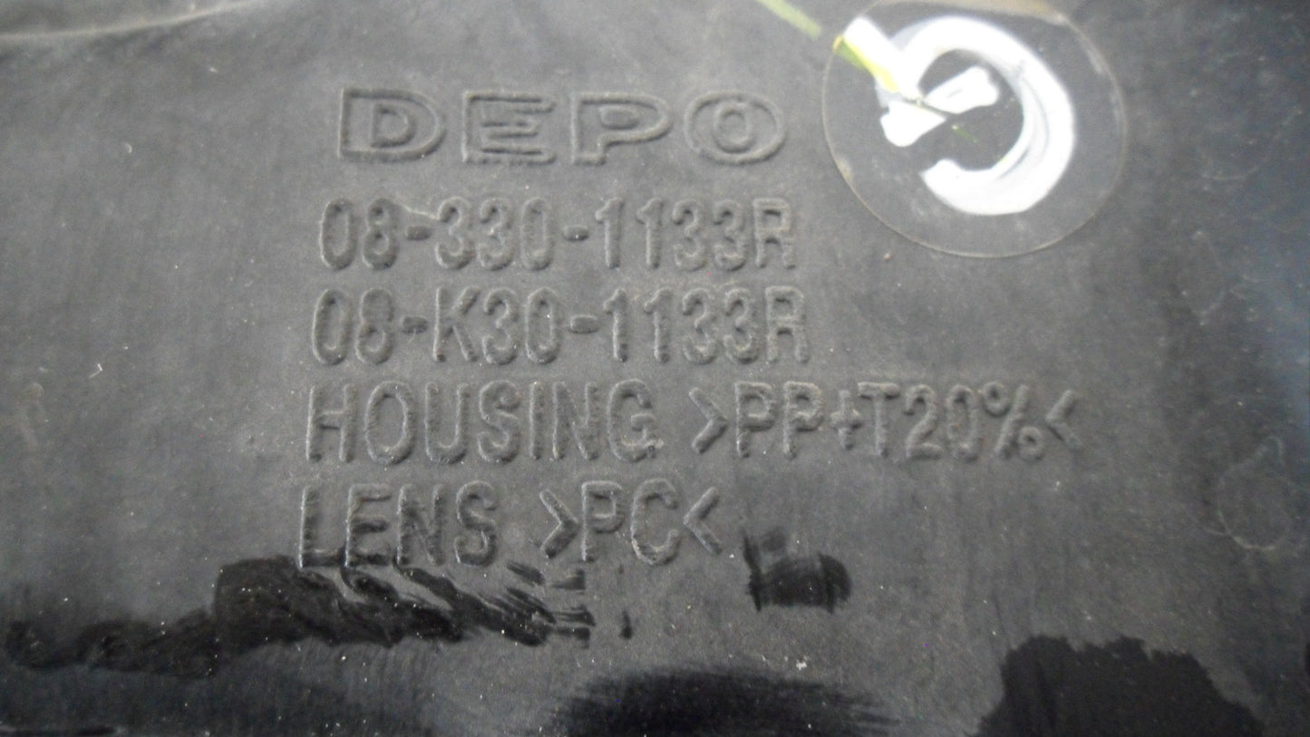 8L8Z13008A 2009-2012 Ford Escape Passenger FR Headlight Used 8L8Z13008A OEM