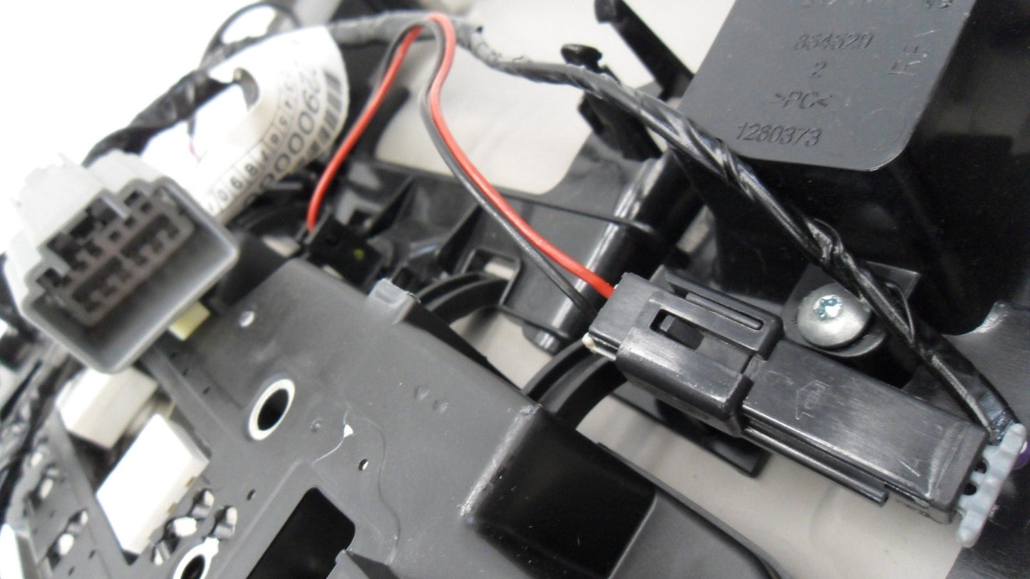 565040251 2012 Chevrolet Traverse Dome Light Assembly Used 565040251 OEM