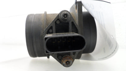 06A906461A 2000-2001 Volkswagen Beetle Mass Air Flow Sensor 2.0L Used 06A906461A OEM